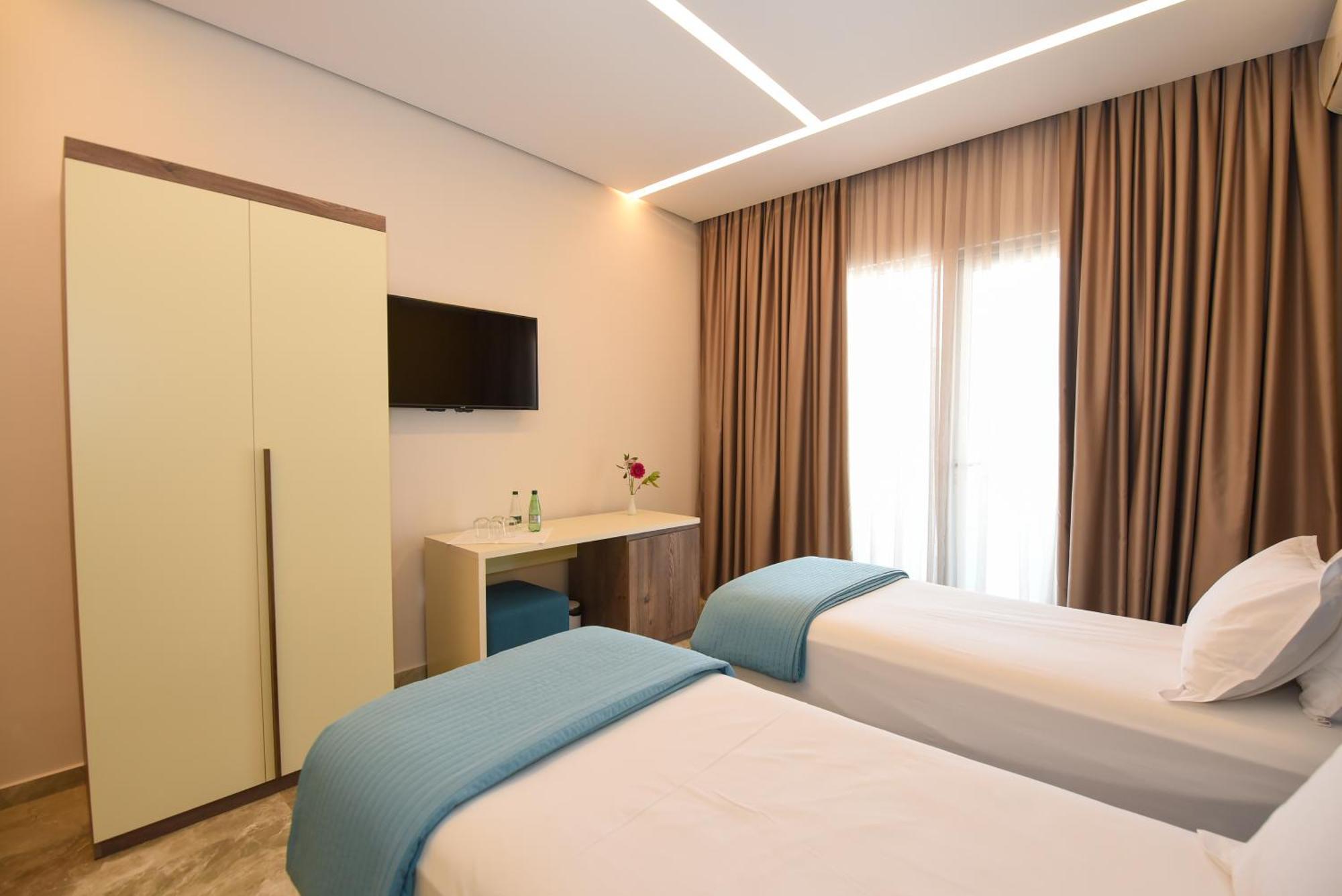 Hotel Vivas Dıraç Dış mekan fotoğraf