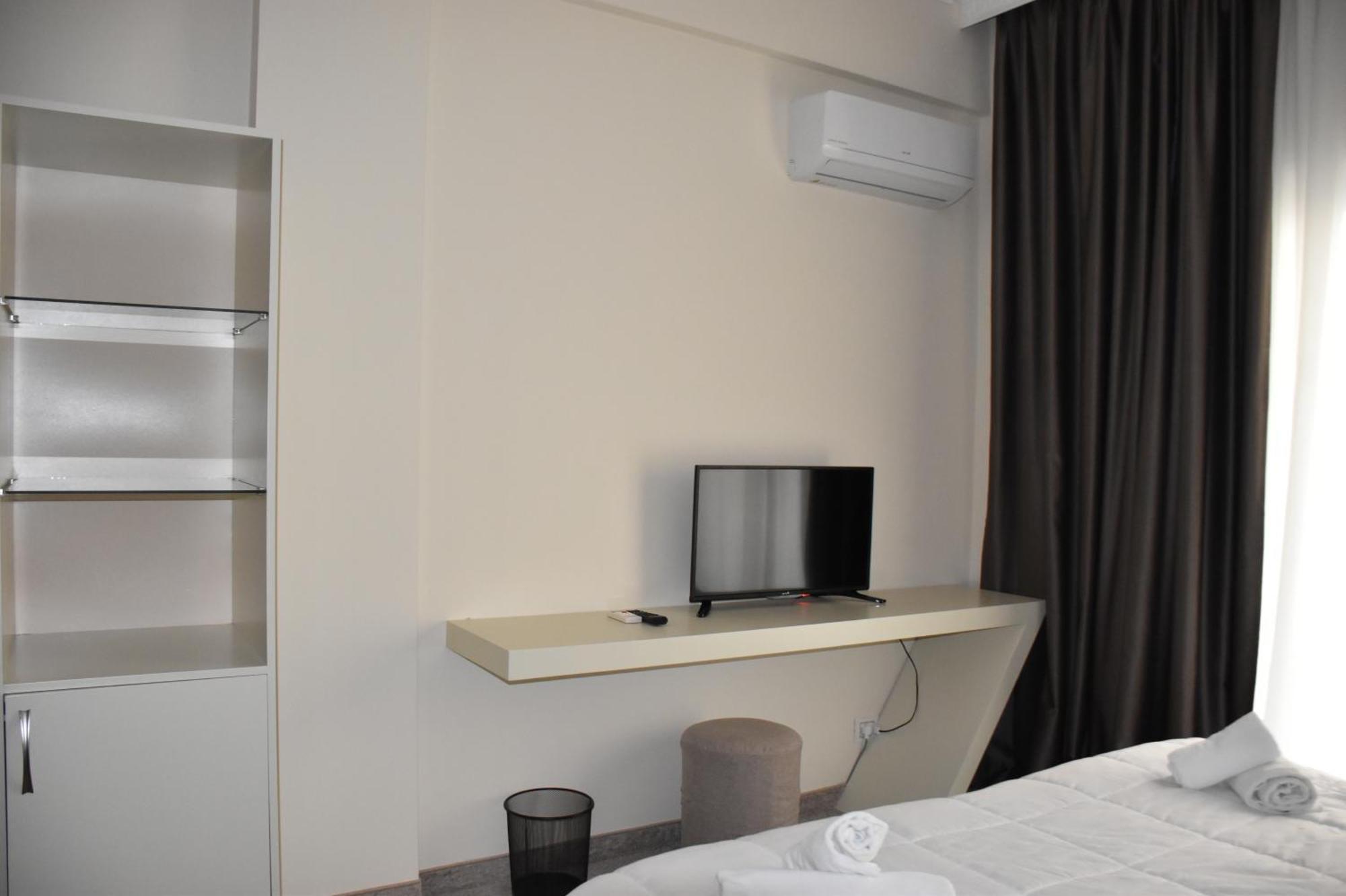 Hotel Vivas Dıraç Dış mekan fotoğraf