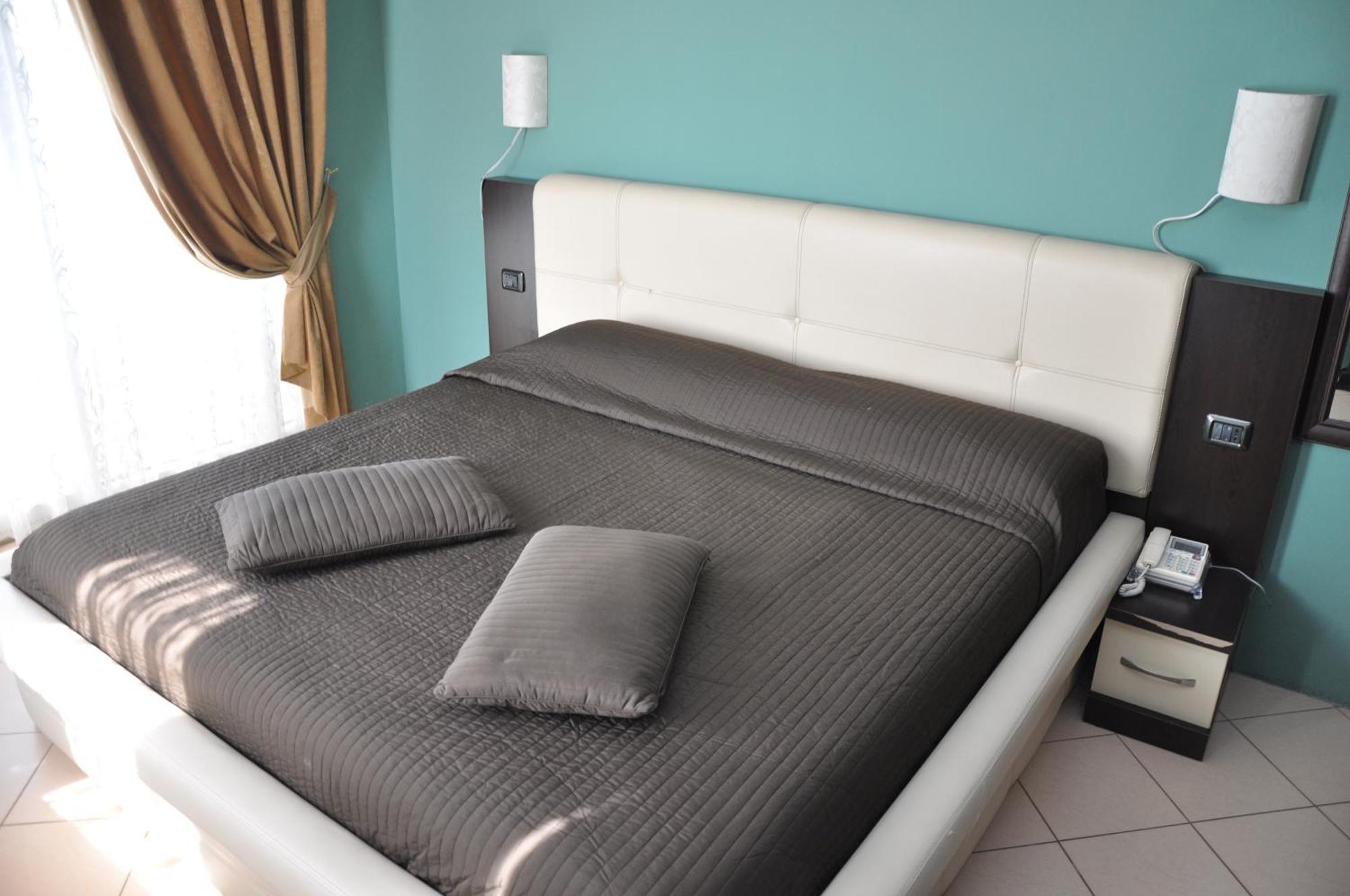Hotel Vivas Dıraç Dış mekan fotoğraf